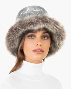 Invincible Winter Puffer Bucket Hat -Ericjavits Shop FW20 13330 INVINCIBLE SILVER 1copy d3dbdd67 26f8 4c4c a681 5ee16c04989c
