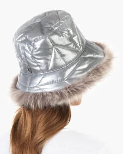 Invincible Winter Puffer Bucket Hat -Ericjavits Shop FW20 13330 INVINCIBLE SILVERcopy a066e75b 12ca 48a3 8029 8c6cac654b30