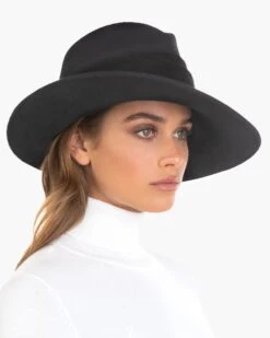 L'Avenue Wool Felt -Ericjavits Shop FW20 13338 L AVENUE BLK 1copy d16bacf4 46c9 4281 9a33 5c4a3488967c