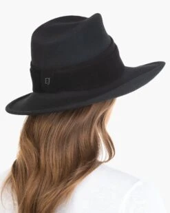 L'Avenue Wool Felt -Ericjavits Shop FW20 13338 L AVENUE BLKcopy 22c479bd 5854 4309 b9f7 6e86a48a4662