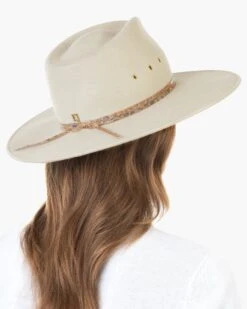 Jade Wool Felt Fedora Hat 26 Jade Wool Felt Fedora Hat -Ericjavits Shop FW20 13341 JADE ALABASTERcopy