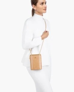 I Bisou -Ericjavits Shop FW22 23882 I BISOU PEANUT XBODYcopy