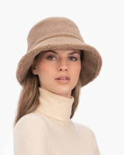 Lamb Bucket 23 Lamb Bucket -Ericjavits Shop FW23 13483 LAMB BUCKET TAUPE FRONTcopy