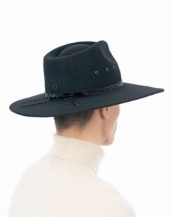 Mr. Jade 17 Mr. Jade -Ericjavits Shop FW24 32049 MR JADE BLK REAR