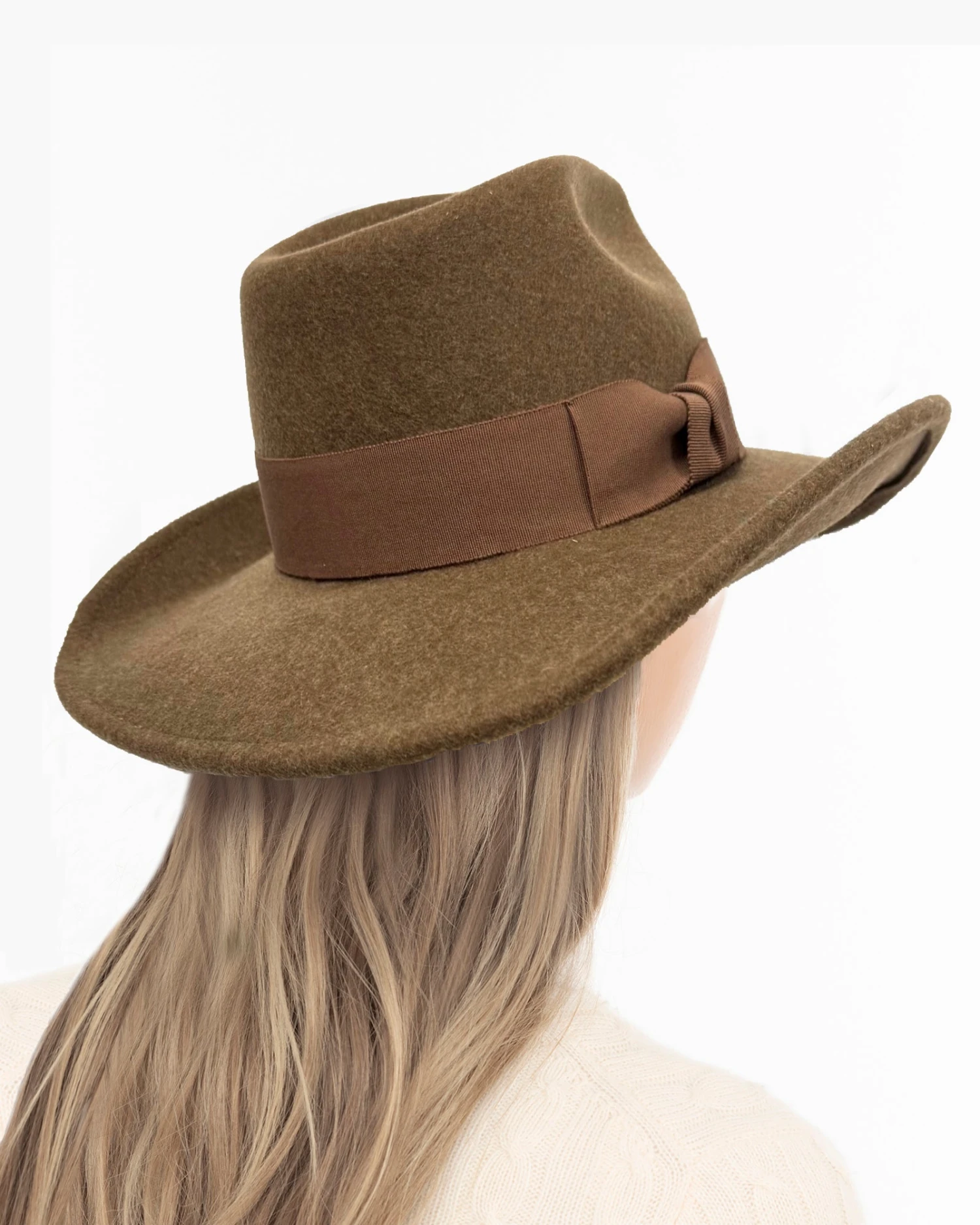 Dakota 16 Dakota - Image 16