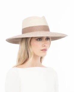 Lady Daphne 22 Lady Daphne -Ericjavits Shop SS24 13441 LADY DAPHNE CREAM LATTE 3 4