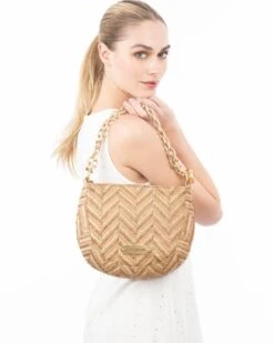 Chain Pouch Raffia -Ericjavits Shop SS24 23389 CHAIN POUCH RAFFIA PNT SLDR 2 FINGERS