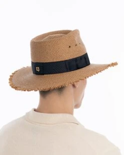 Mr. Fringe Pinch 13 Mr. Fringe Pinch -Ericjavits Shop SS24 32032 MR FRINGE PINCH NAT BLK REAR deaa81aa 95b3 4d6f b792 7631f7cad4aa